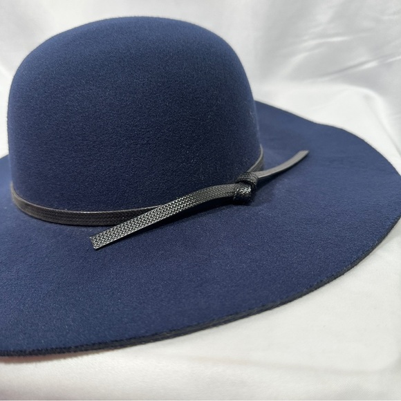 San Diego Hat Co Four Buttons Wool Felt Floppy Fedora Boho Navy O/S Fall Hat - Picture 5 of 12